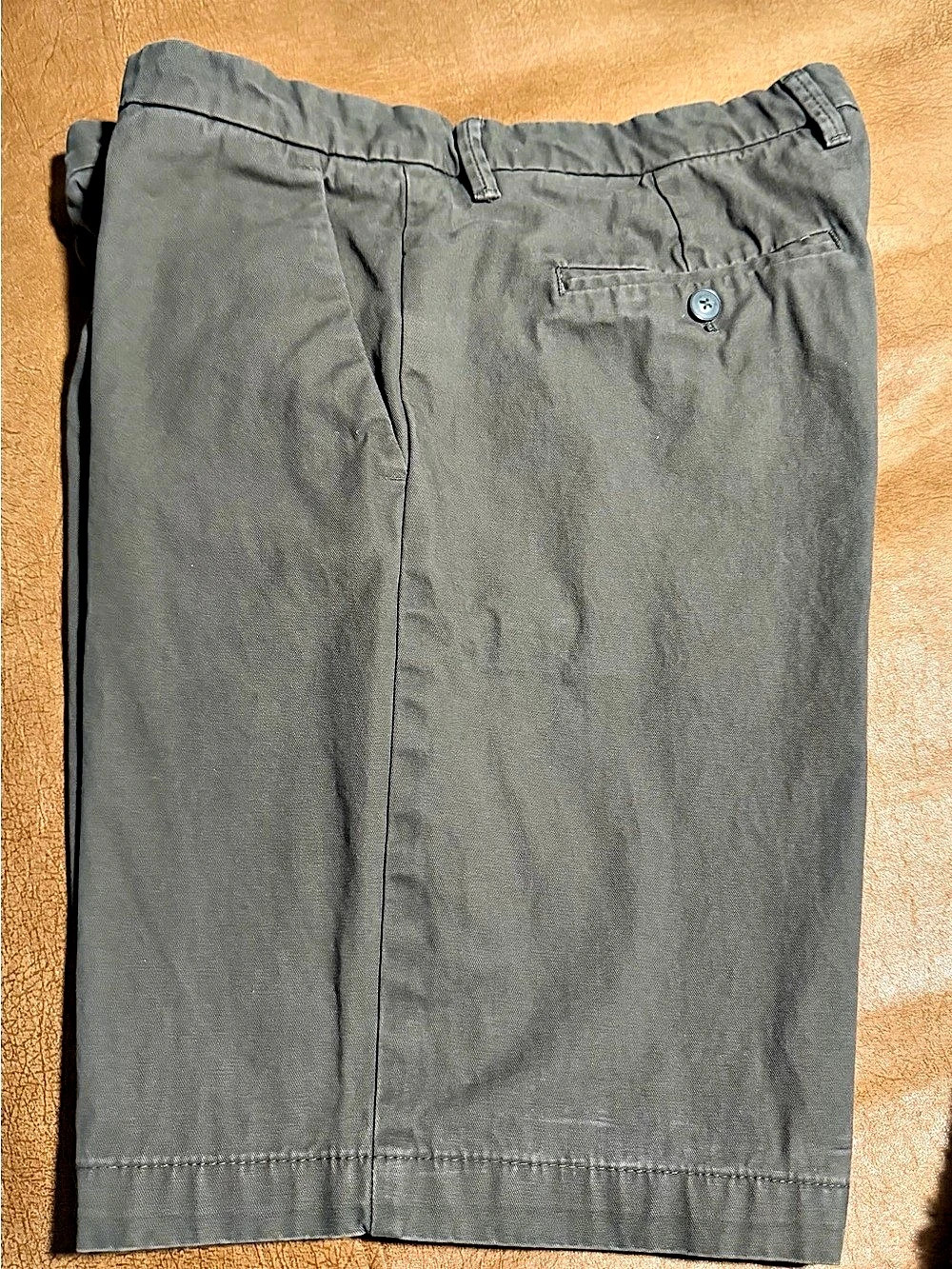 Calvin Klein Men's Gray Flat Front Shorts Waist 34